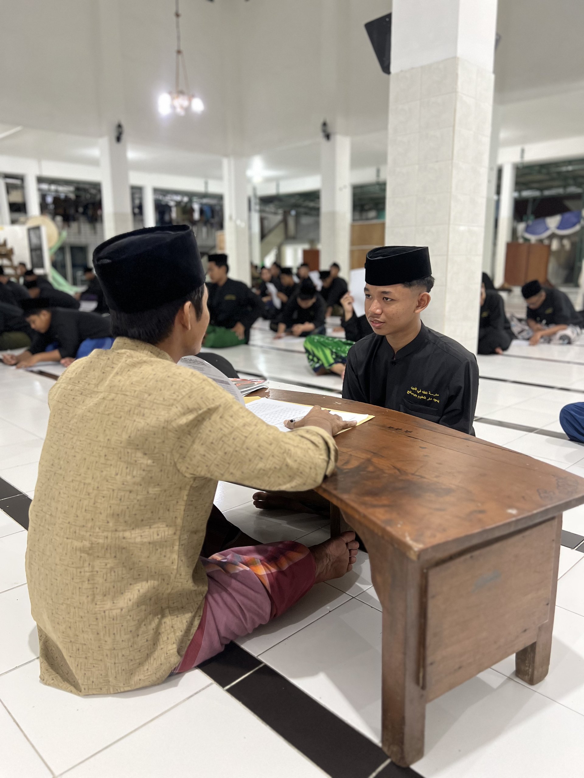 Bimbingan Sorogan Kitab Kuning Tatap Muka Bersama Dewan Guru
